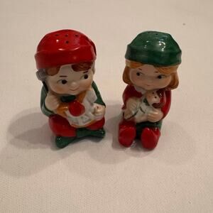 Vintage Avon Santa's Helpers 1983 Salt & Pepper Shakers No Box